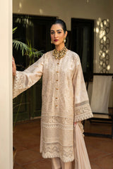 Maryam Hussain Luxury lawn`25 RAYA
