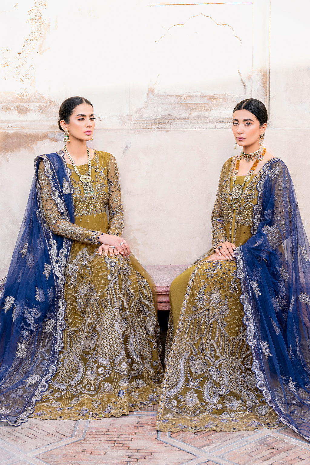 Ramsha - Luxury Wedding Collection (H-204)