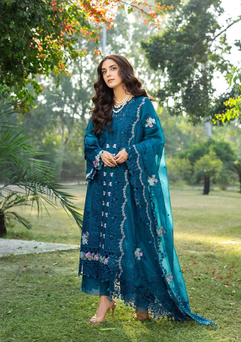 LUXURY LAWN BY ELAF PREMIUM (ELY-06 SAPPHIRE)