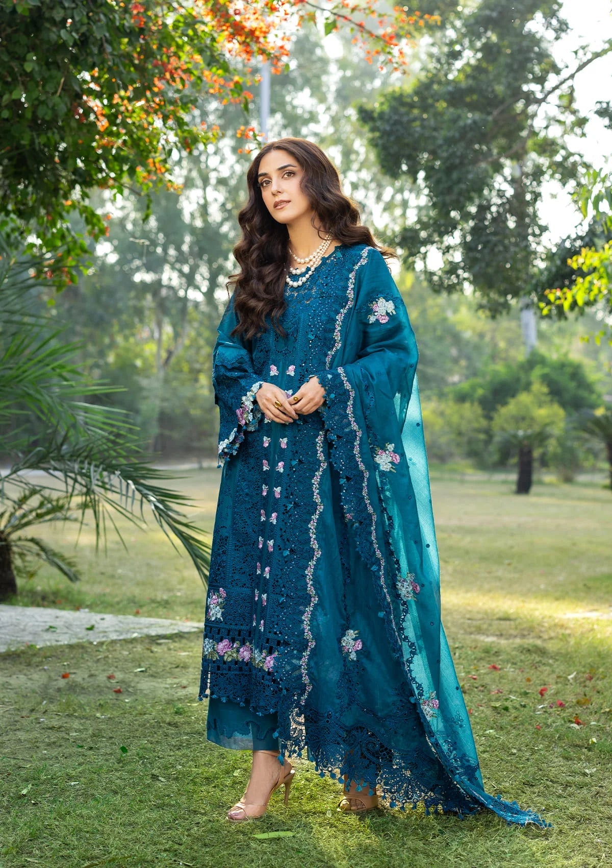 LUXURY LAWN BY ELAF PREMIUM (ELY-06 SAPPHIRE)