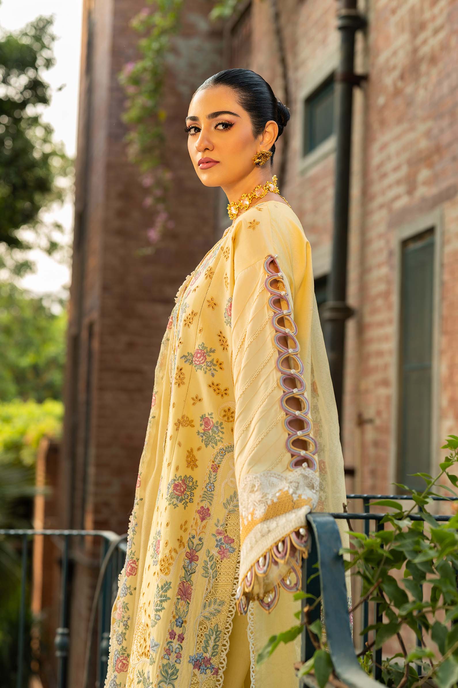 Maryam Hussain Luxury lawn`25 MARJAAN