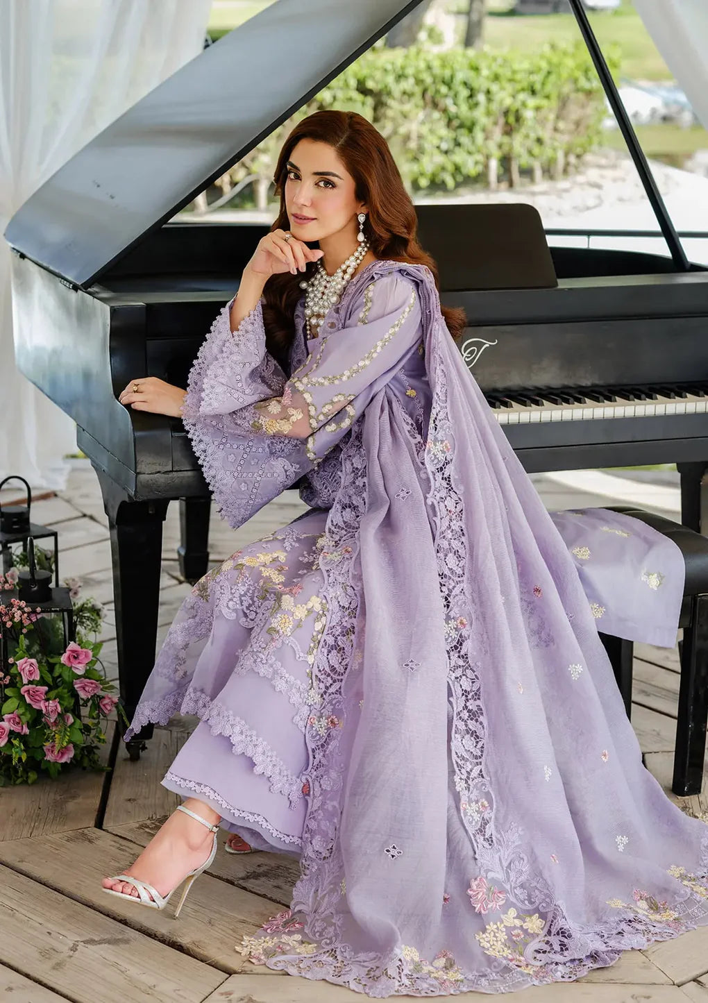 Luxury Lawn Vol-02 By Elaf`25 ELH-3A PARIS HUES