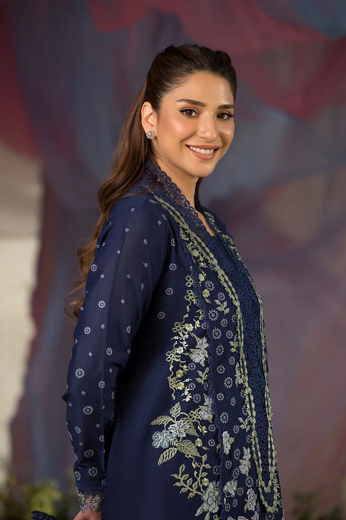 Luxury Lawn by Sobia Nariz`25 D-8A