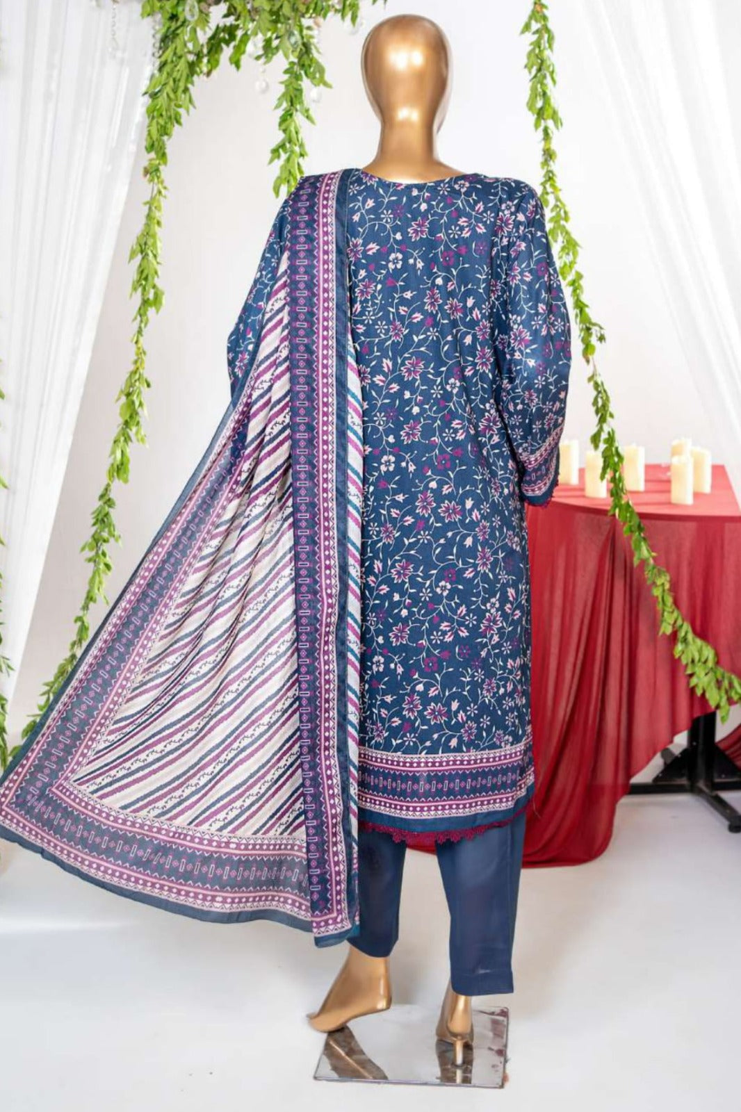 Mehnaz Printed Lawn Drop-01 D-15