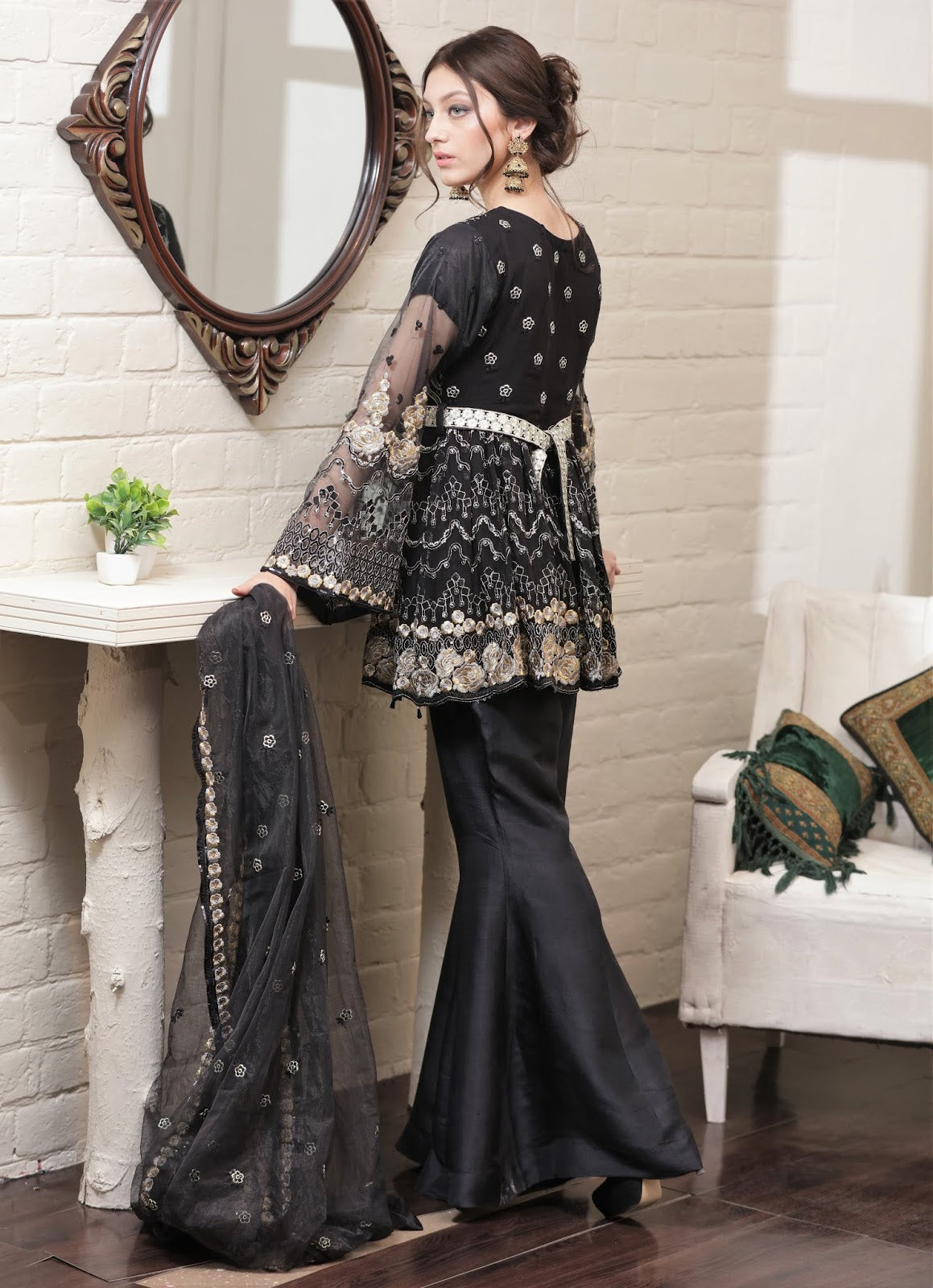 Freesia by Maryum N Maria (Fmm-06 Massco Black)
