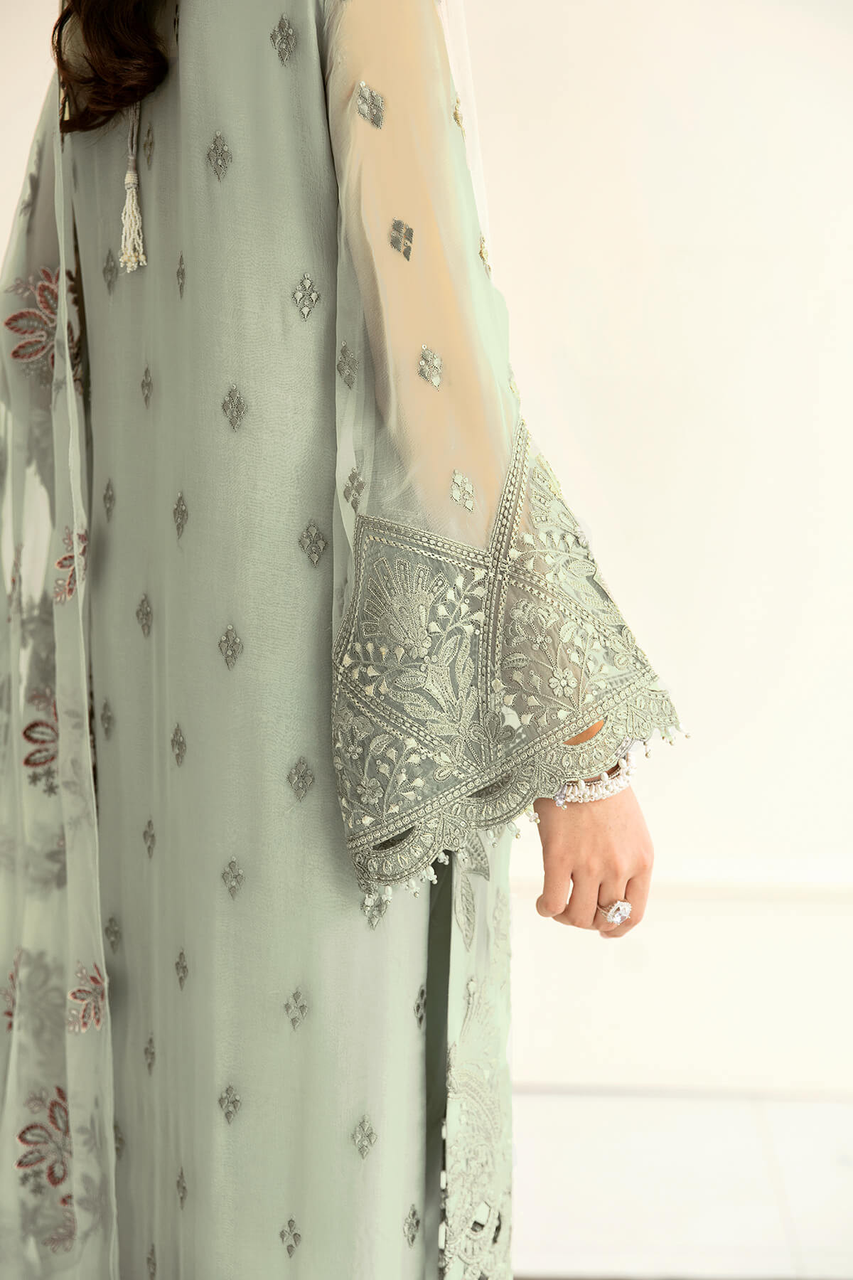 Flossie (Pistachio S-1206 (A) )