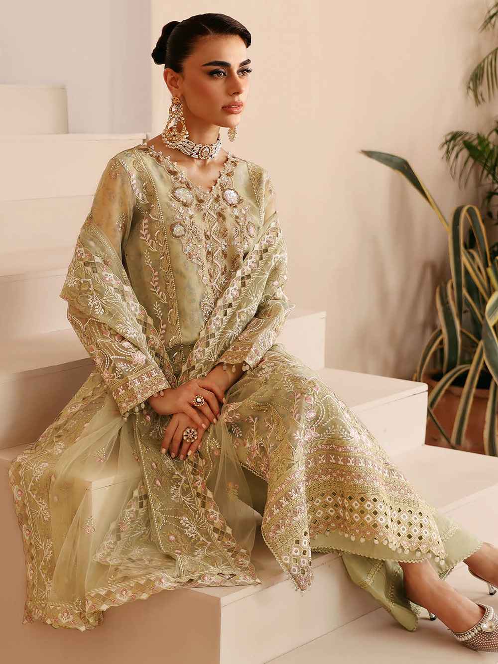 Ramsha Luxury Festive E-208 unstitched 3-piece suit