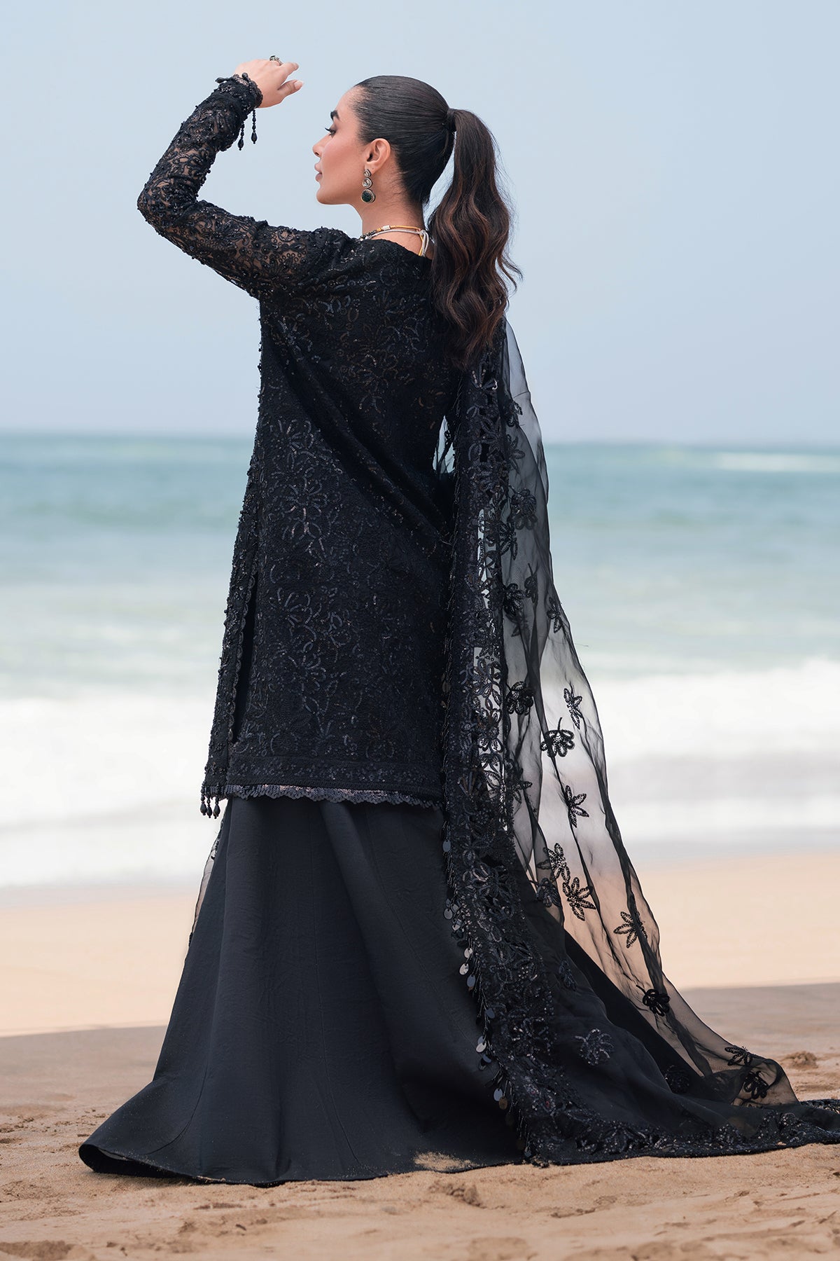 Kamari Wedding Formals by Emaan Adeel | CASSANDRA