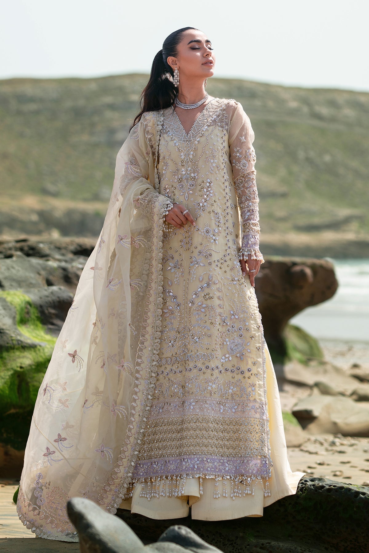 Kamari Wedding Formals by Emaan Adeel | Elle