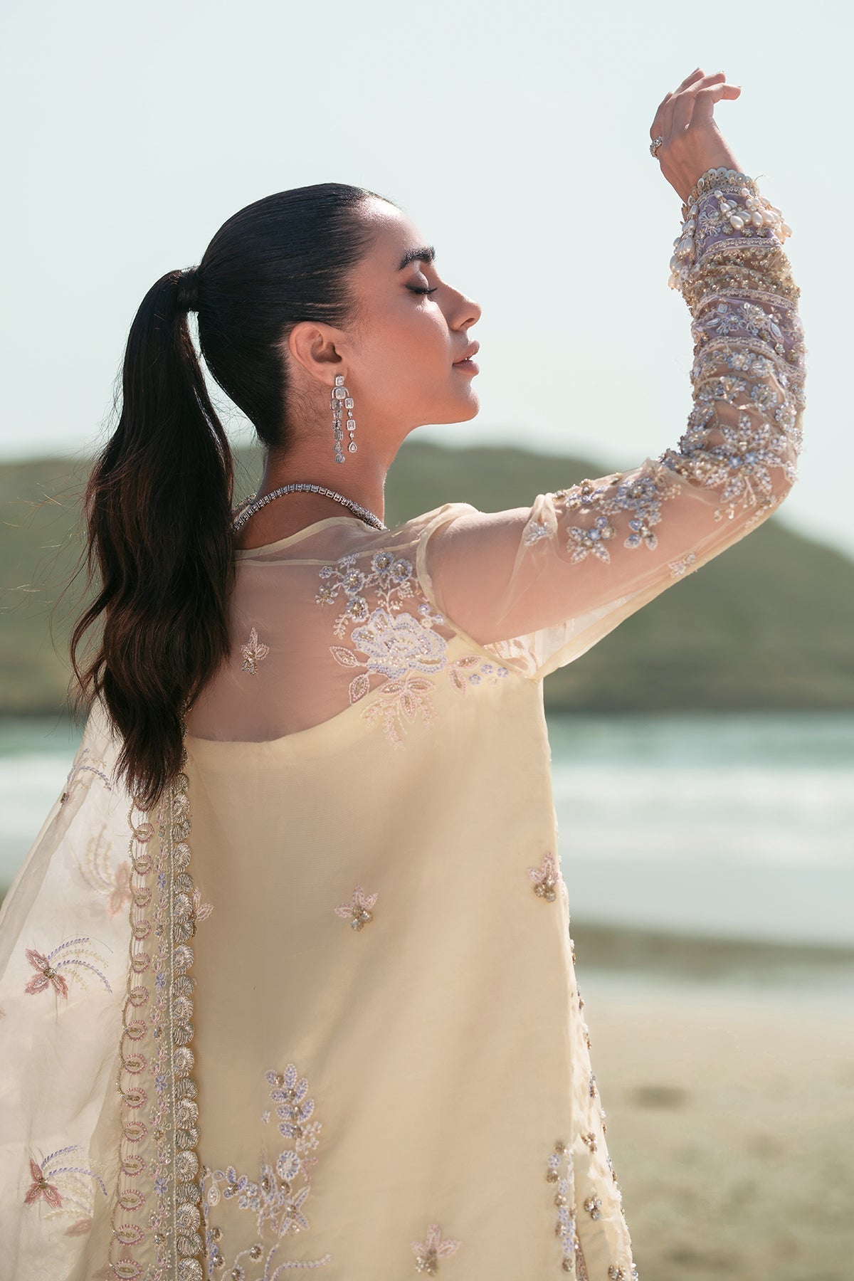 Kamari Wedding Formals by Emaan Adeel | Elle