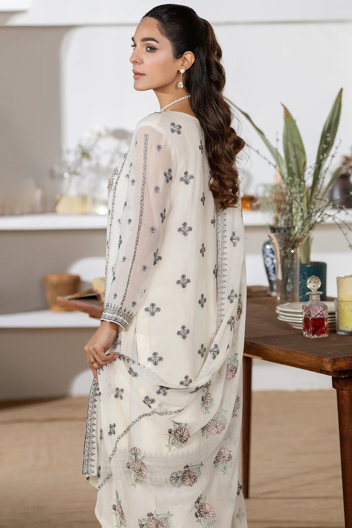 Bakhtawar by Noor-e-Fajar SN-116