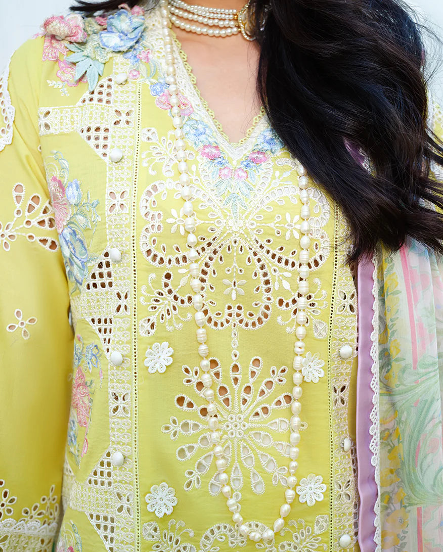 Amoi luxury lawn by Mushq (Tender Whisper)