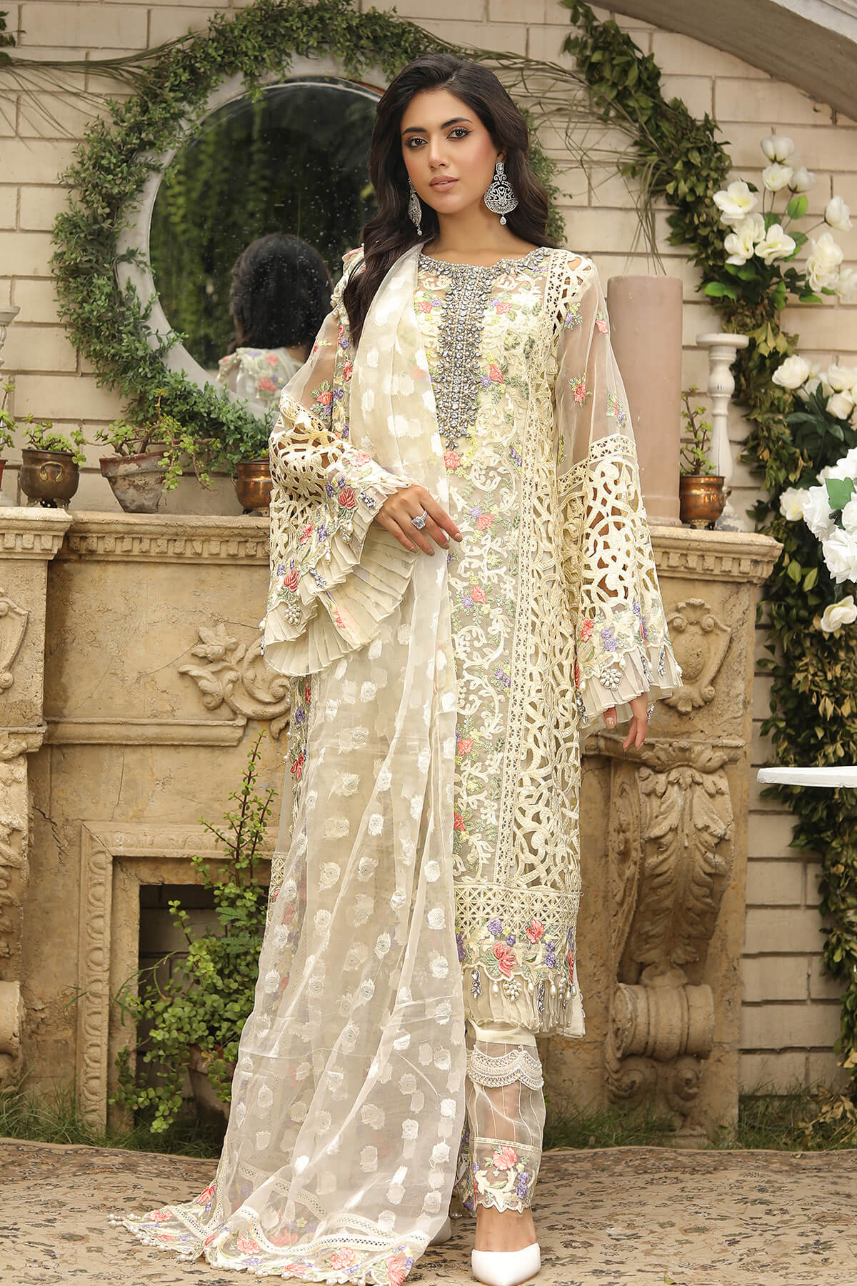 Wajadan By Raeesa Premium WD-8 (Ivory)