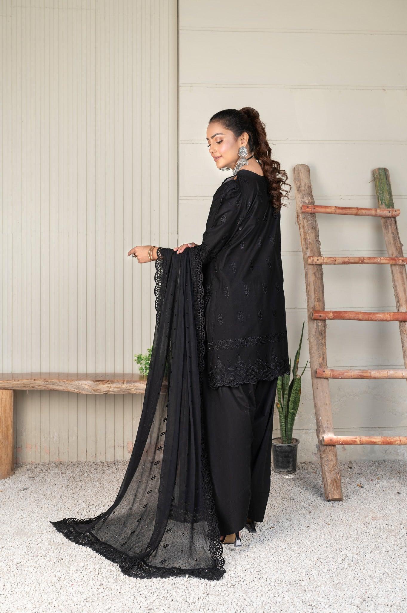 Arooj by Wania D-WL-307