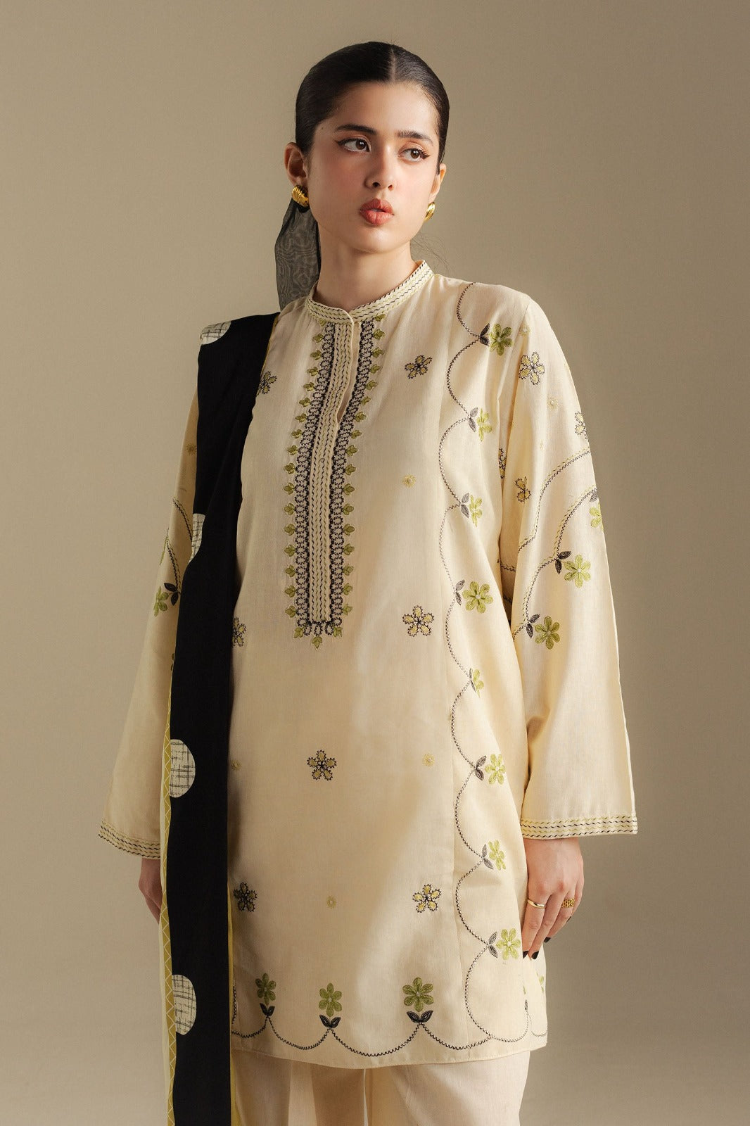 Coco Winter'25 Fawn-8B