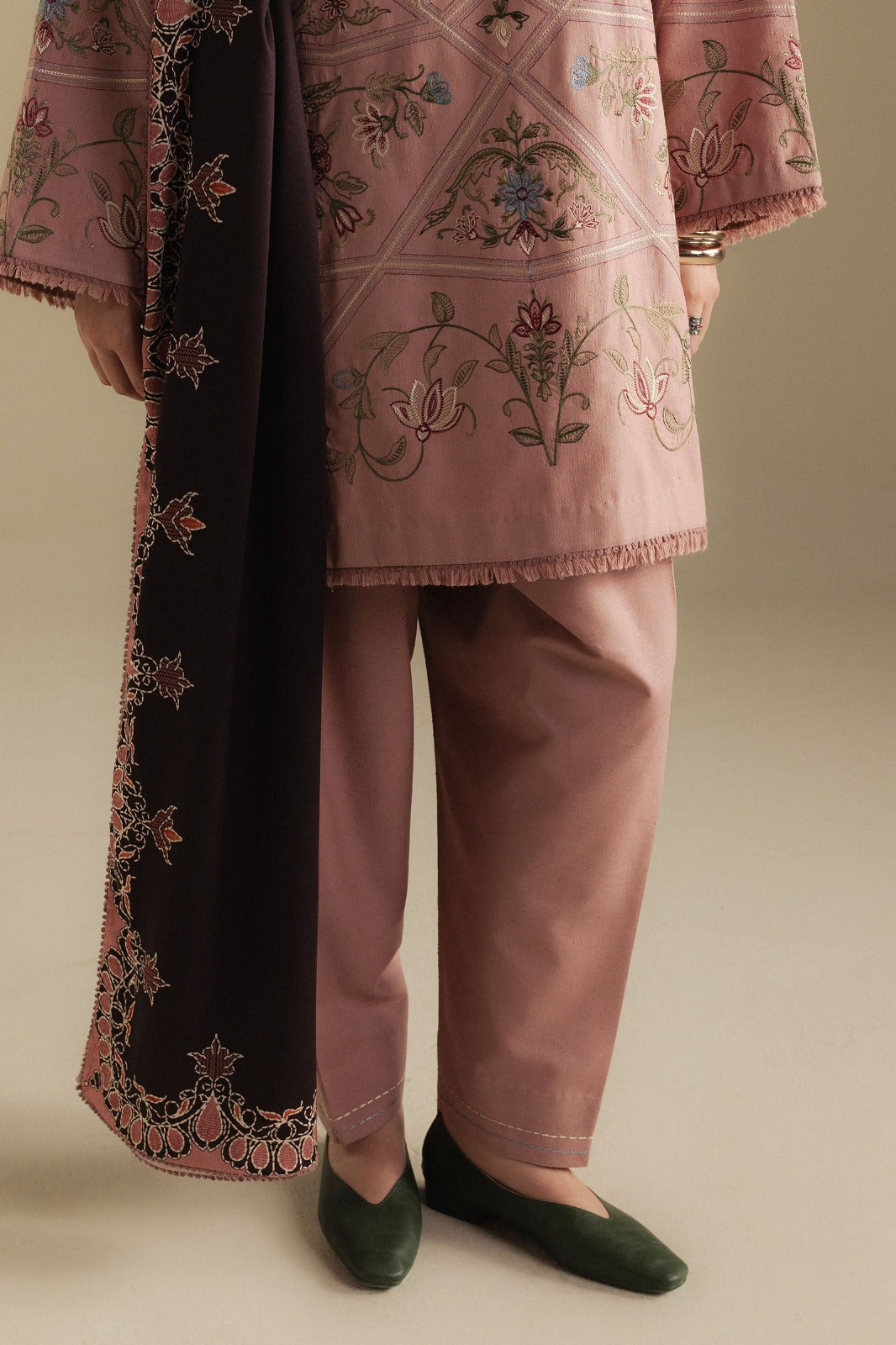 Coco Winter'25 Coral-4A