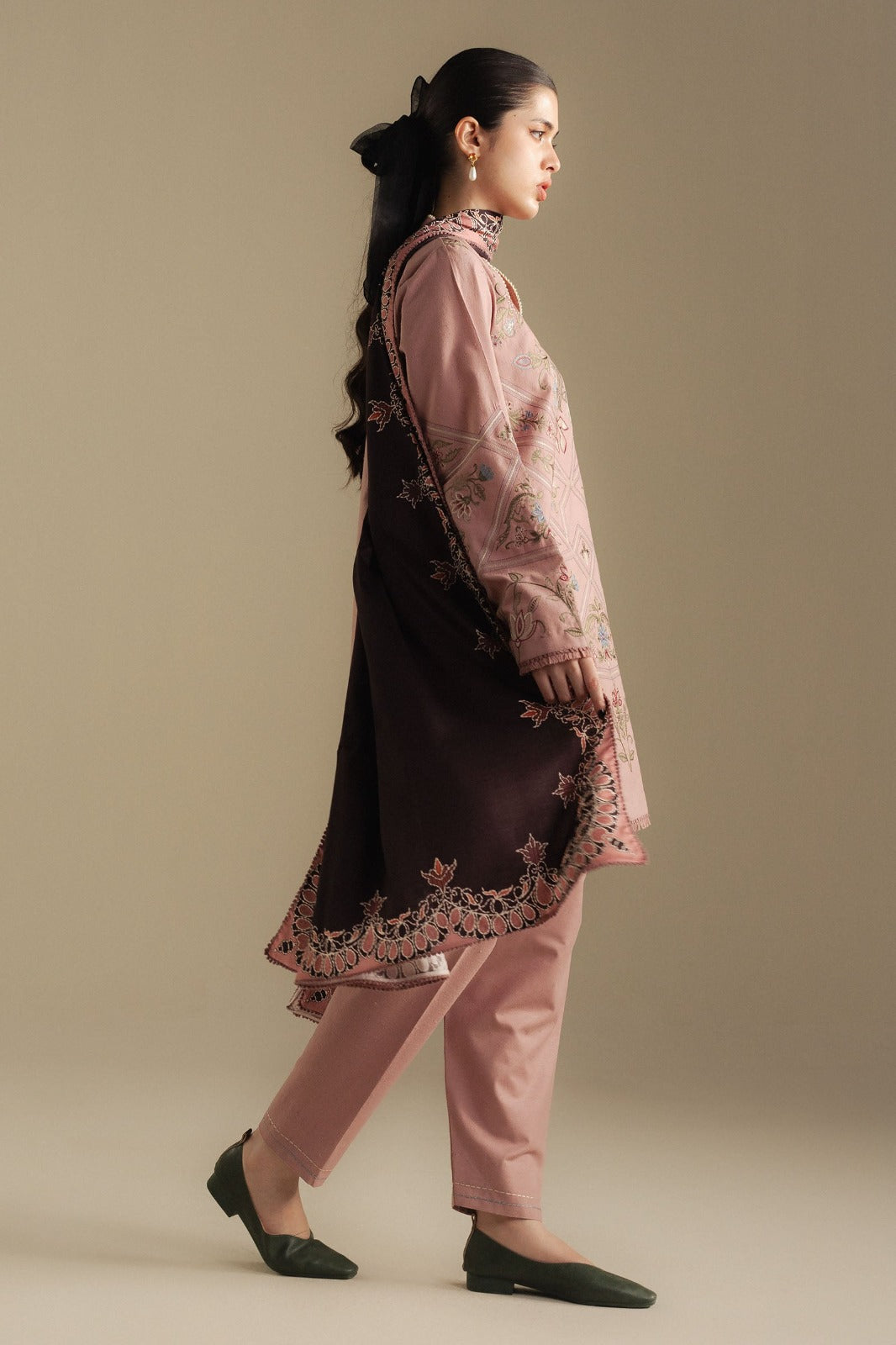 Coco Winter'25 Coral-4A