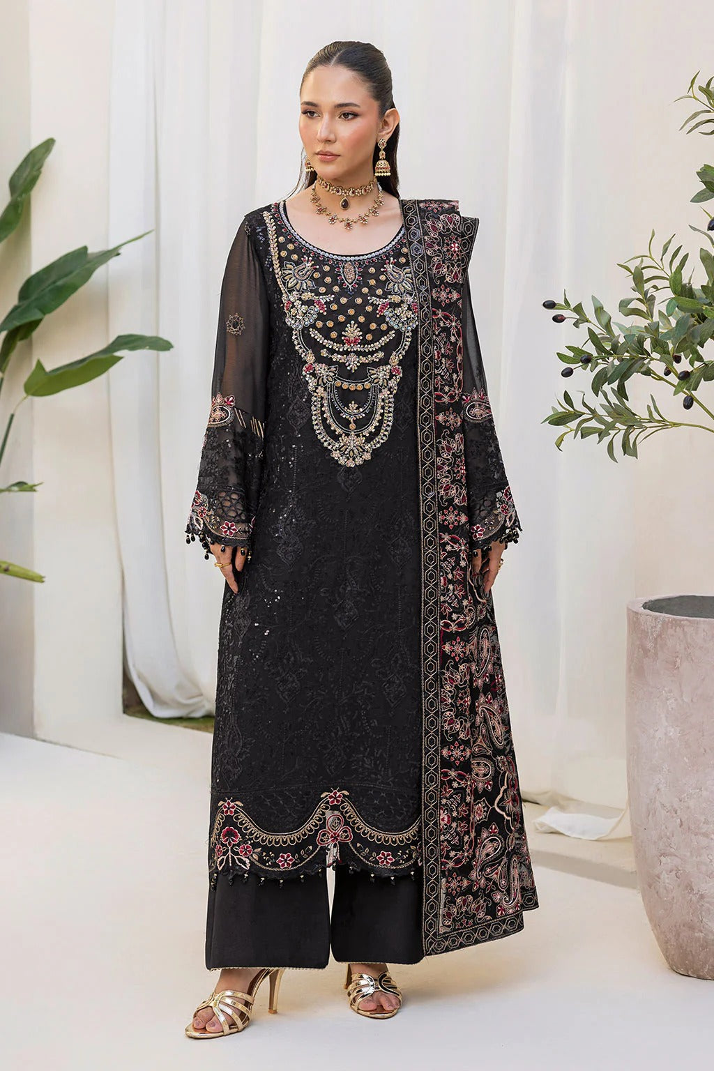 Dastan By Ramsha (T-506)