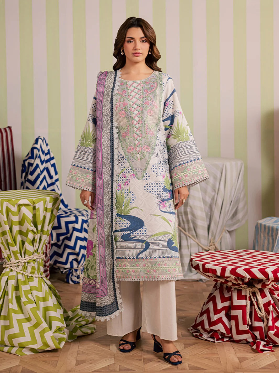 Afsana Lawn '26 By Mahnur AL-07