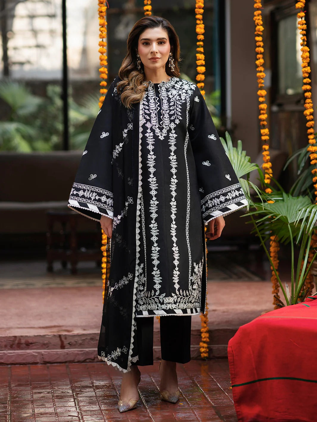 Satrangi Lawn '26 By Mahnur ST-01